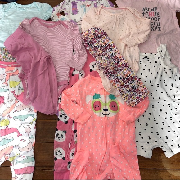 Carter's Pink and White Matching Sets bundle box - Picture 1 of 8